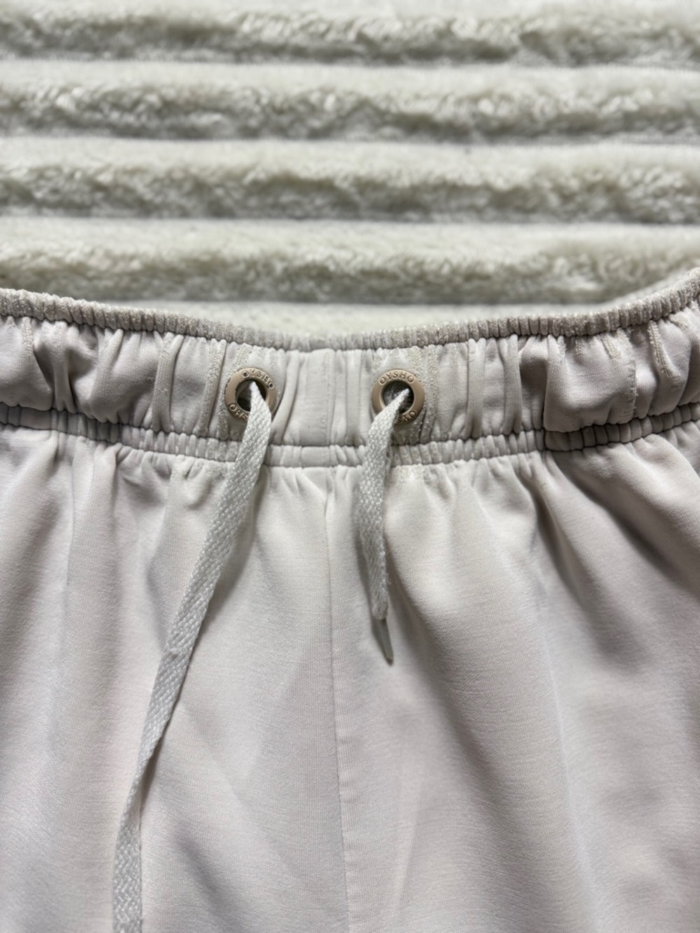 Oysho Women’s Sweat Shorts White Modal Polyester Drawstring Relaxed Size M View 2